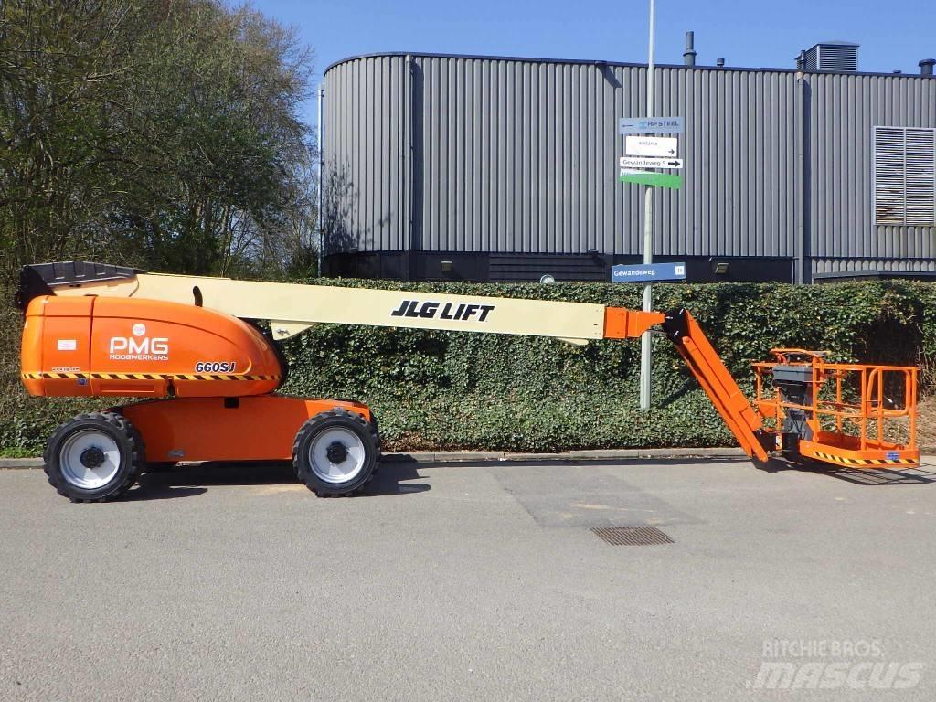 JLG 660SJ Telescopic boom lifts