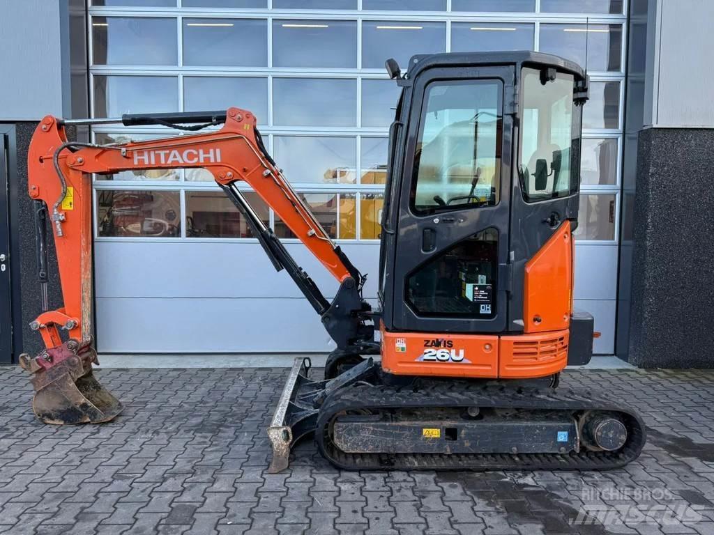 Hitachi ZX26U-6 CR Mini Excavators <7t (Mini Diggers)
