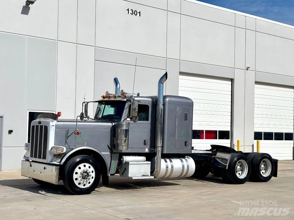Peterbilt 389 Conventional Trucks / Tractor Trucks