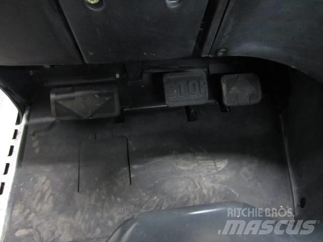 Linde E 16 C Electric Forklifts