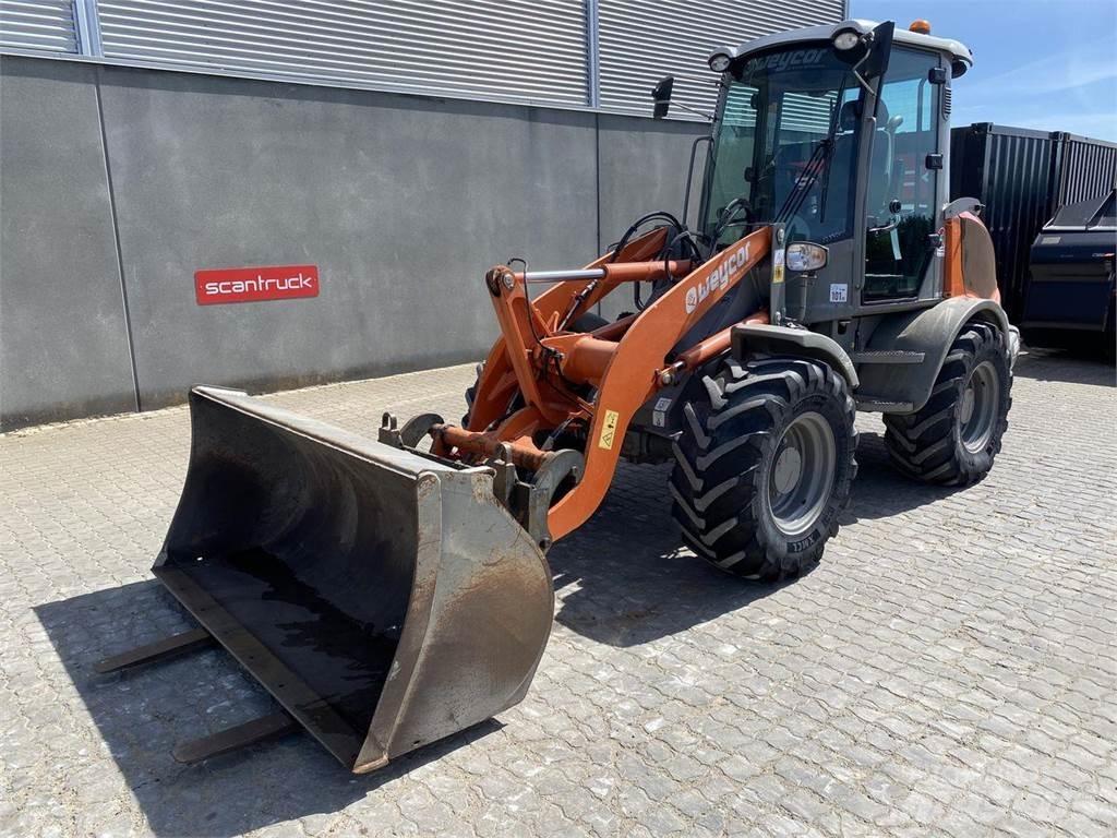 Weycor AR420 Multi purpose loaders