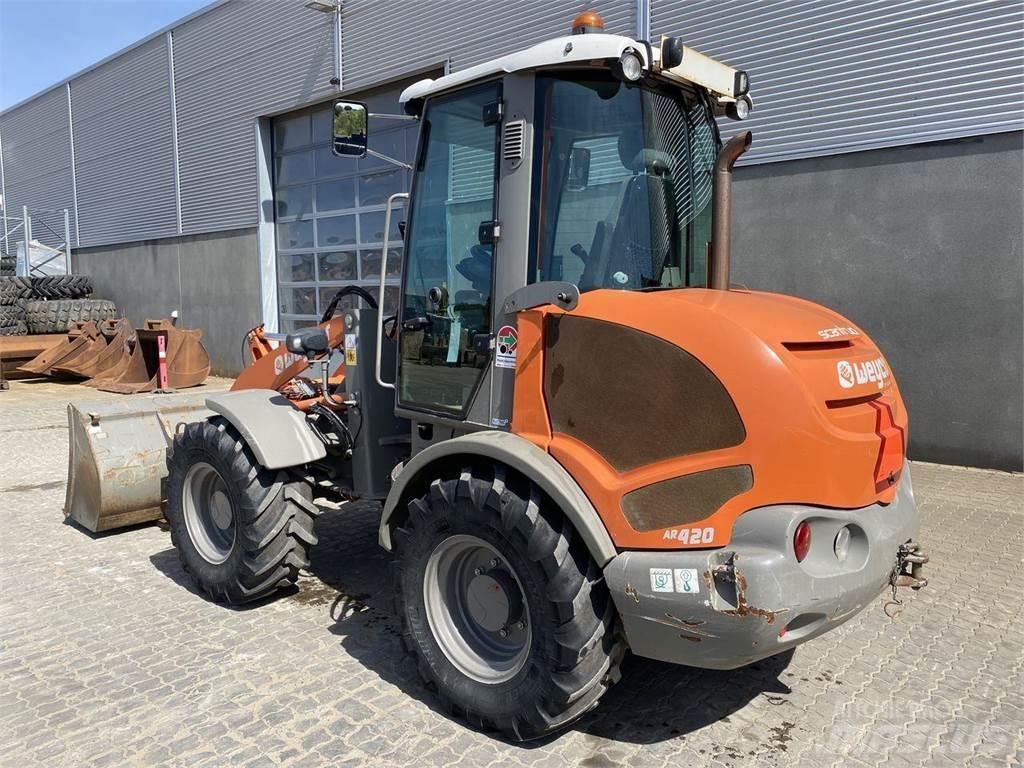 Weycor AR420 Multi purpose loaders