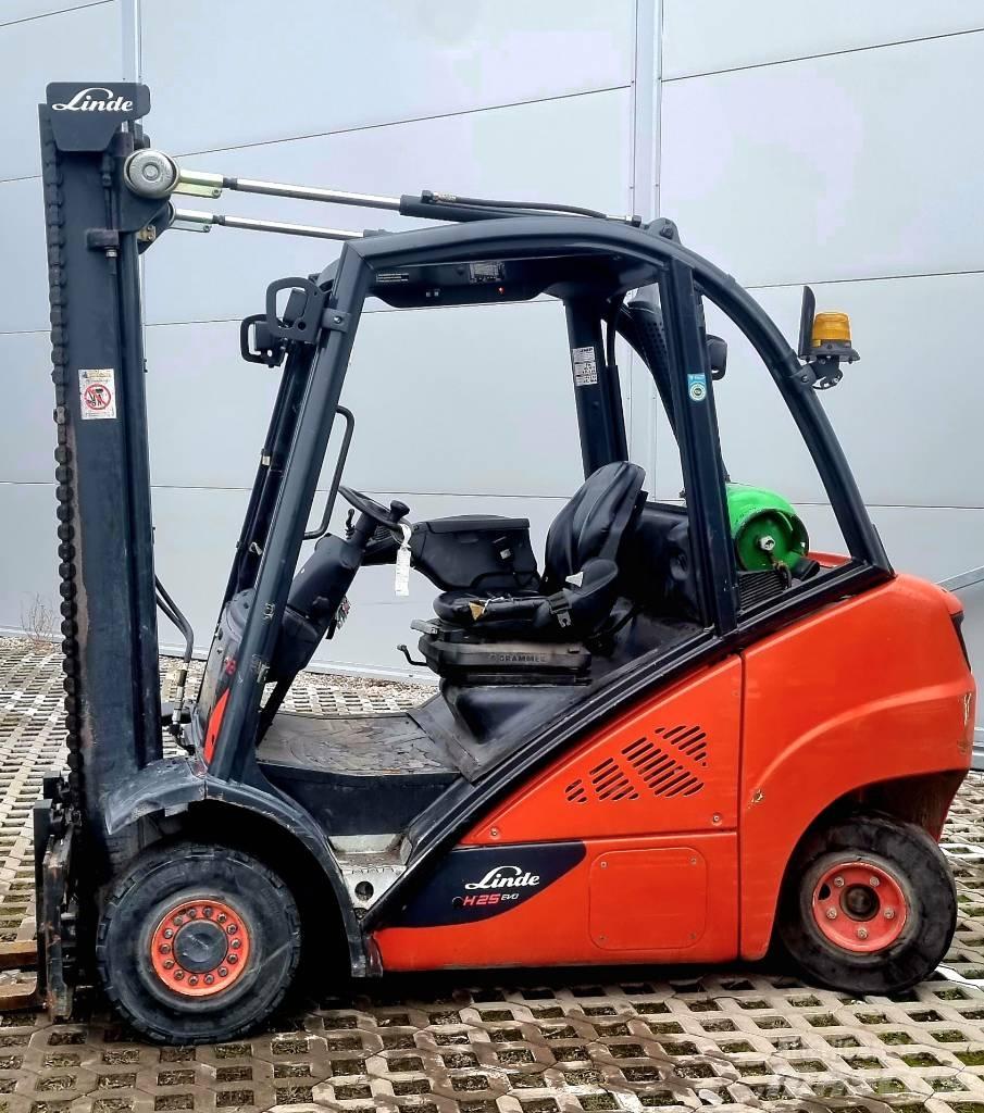 Linde H 25 T - 02 LPG trucks