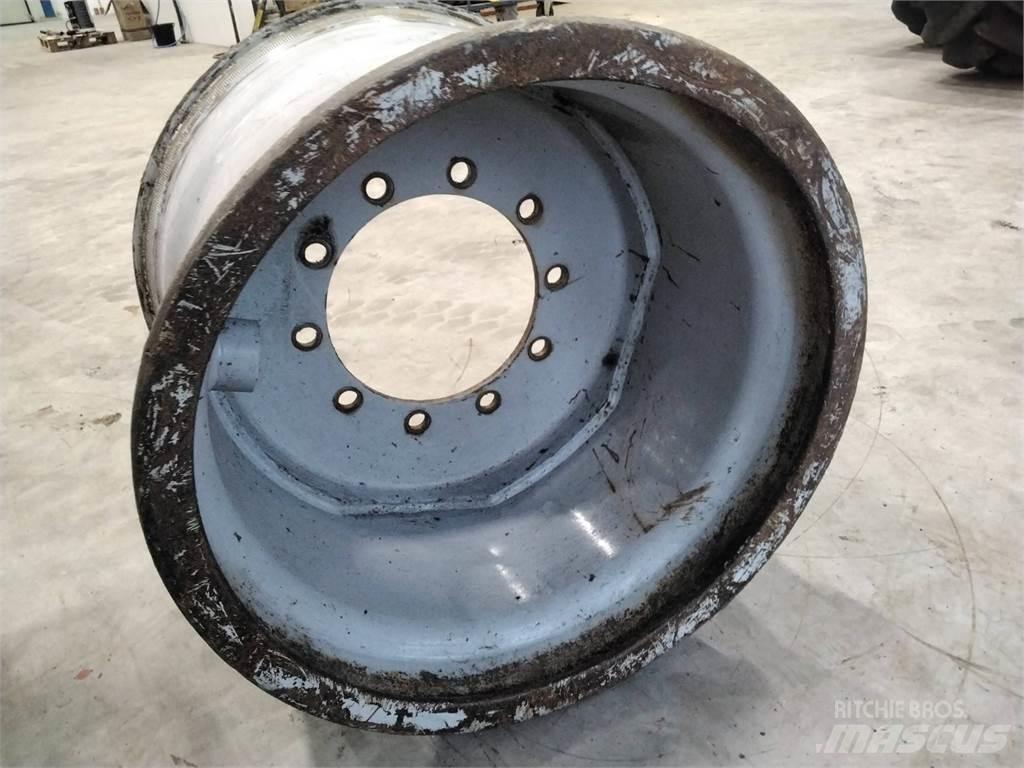 Valmet 890 20x26,5 Tires, wheels and rims