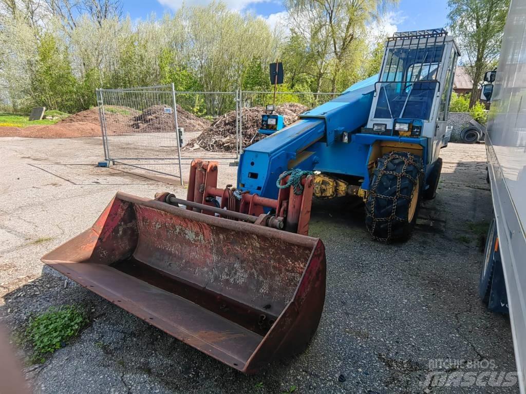 JCB 520 Telescopic Handlers