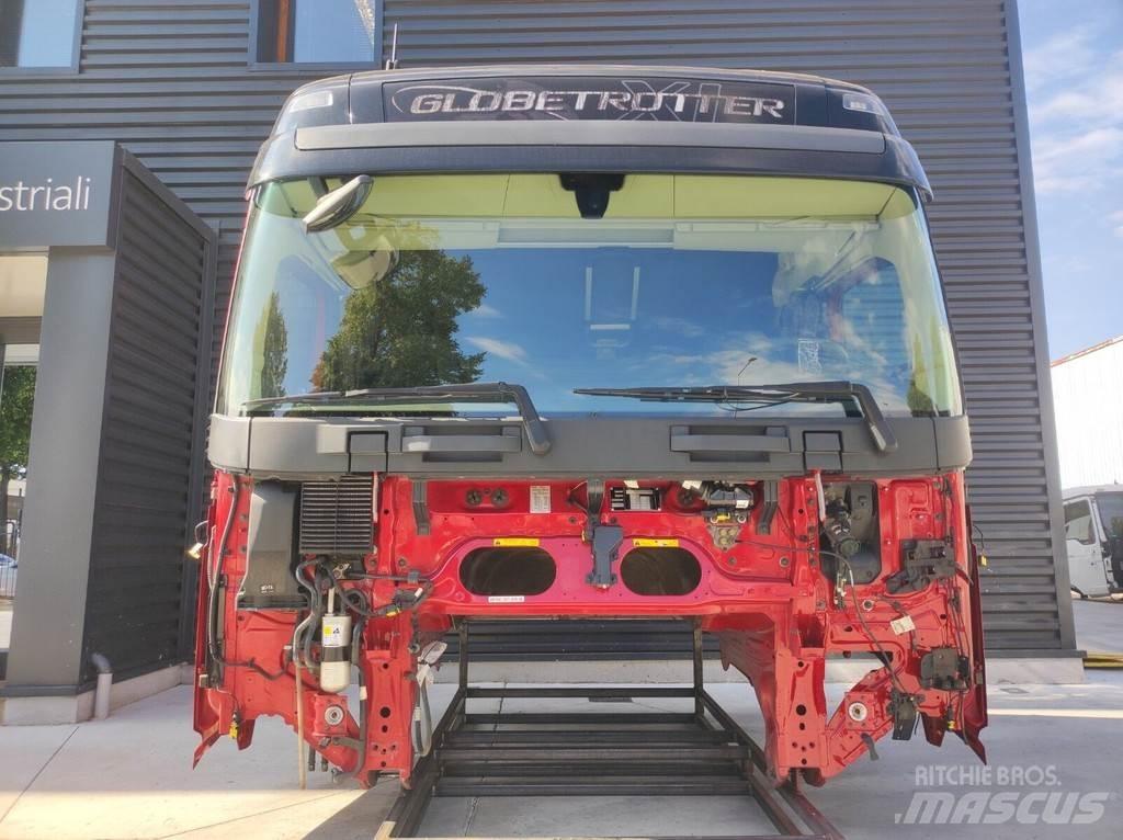 Volvo FH 4 L2 H3 Cabins and interior