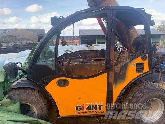 GiANT 4548 Tendo  arm Booms and dippers