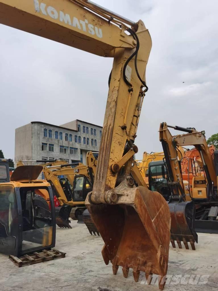 Komatsu PC 220-7 Crawler Excavators