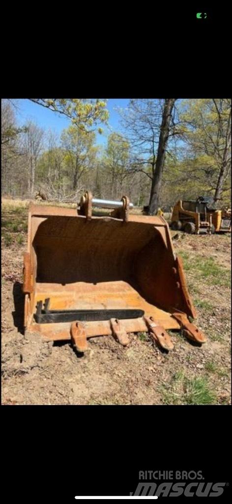 CAT  349 bucket Other