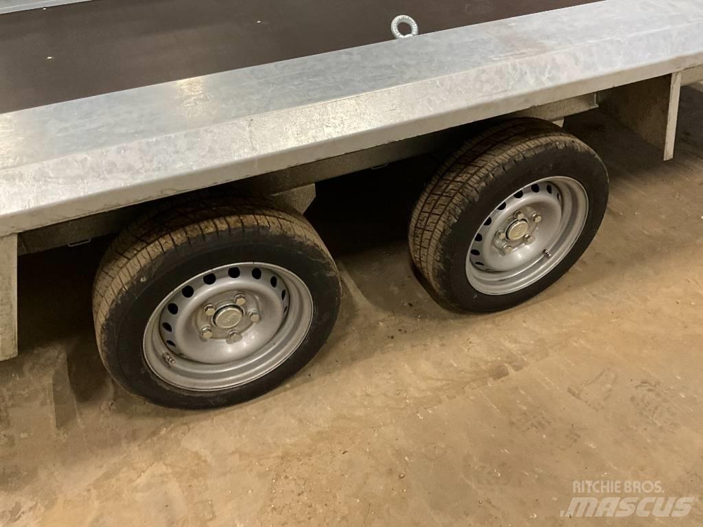 Syma SDA 02 UNUSED Flatbed Trailers