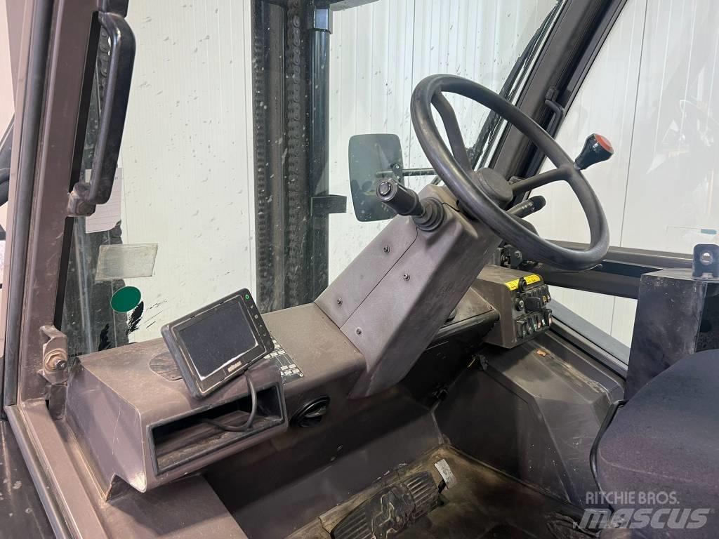Manitou M30-4 Rough Terrain Trucks