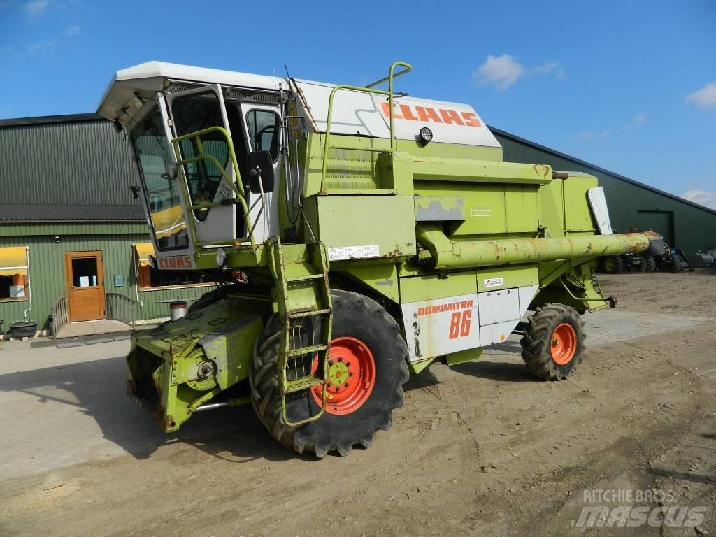 CLAAS Dominator 86 Combine Harvesters