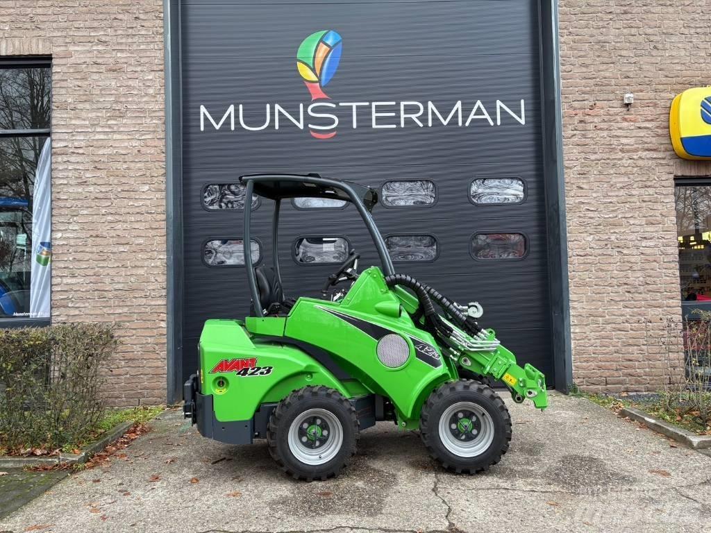 Avant 423 Mini Loader