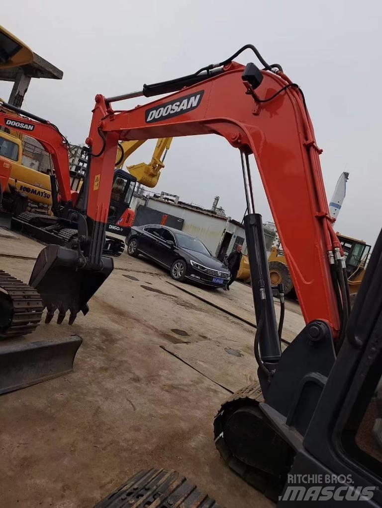 Doosan DH 60-7 Mini Excavators <7t (Mini Diggers)