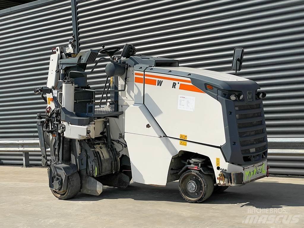 Wirtgen W 50 RI Asphalt cold milling machines