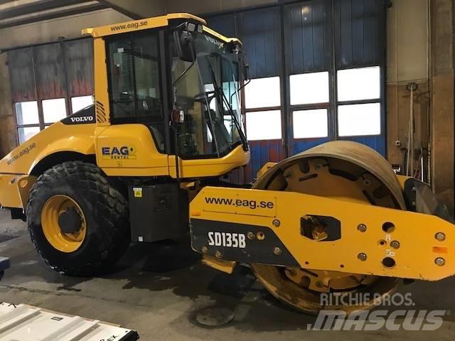 Volvo SD 135 (UTHYRES) Single drum rollers
