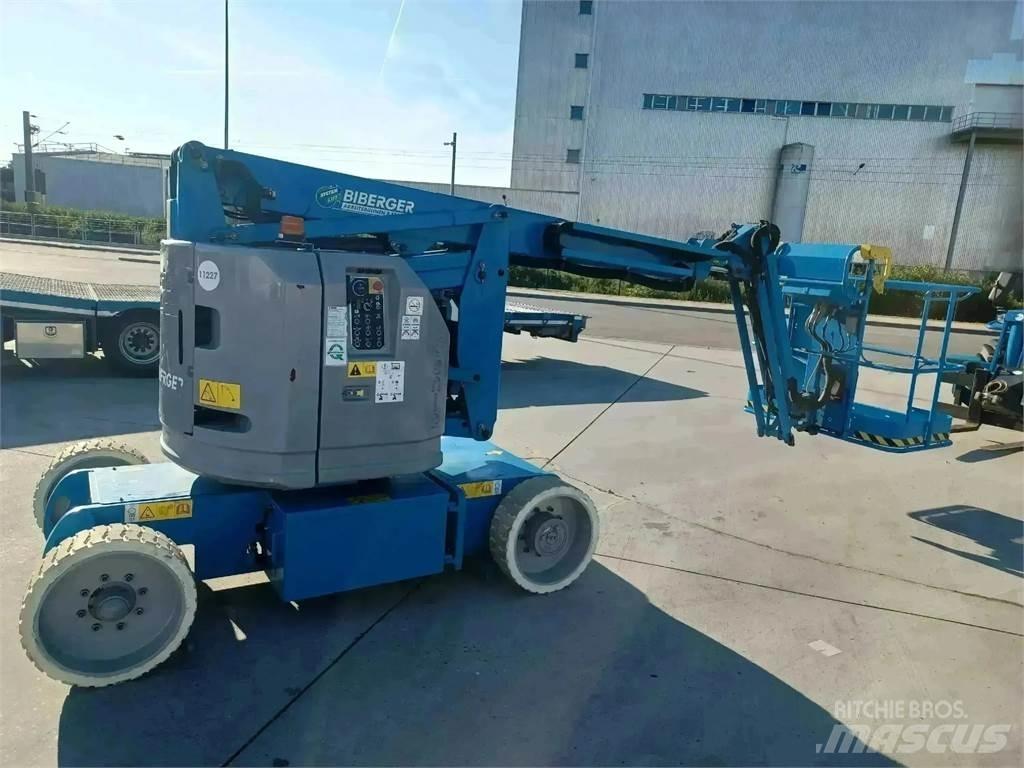 Genie Z34/22N Articulated boom lifts
