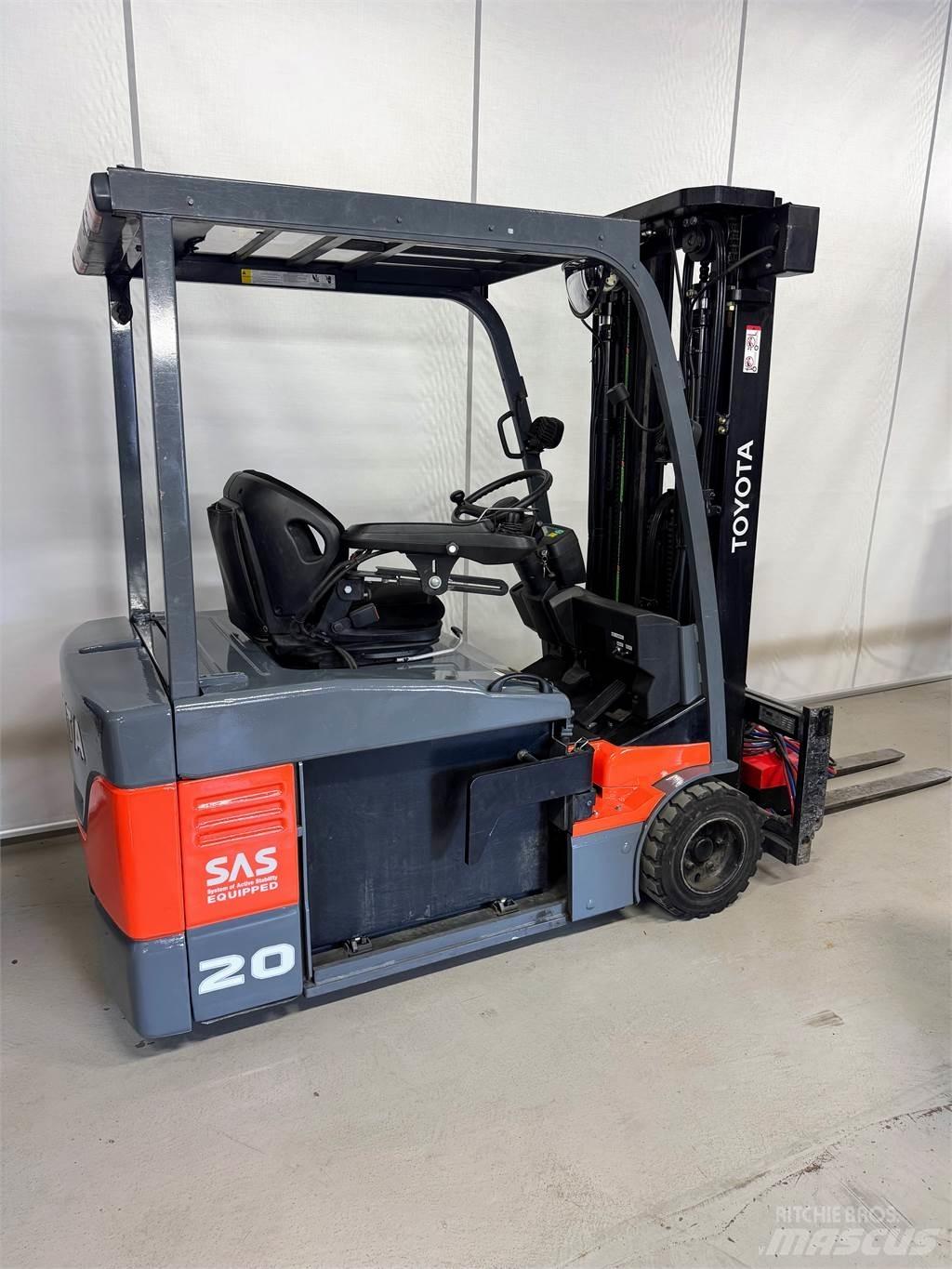 Toyota 7FBEF20 Electric Forklifts
