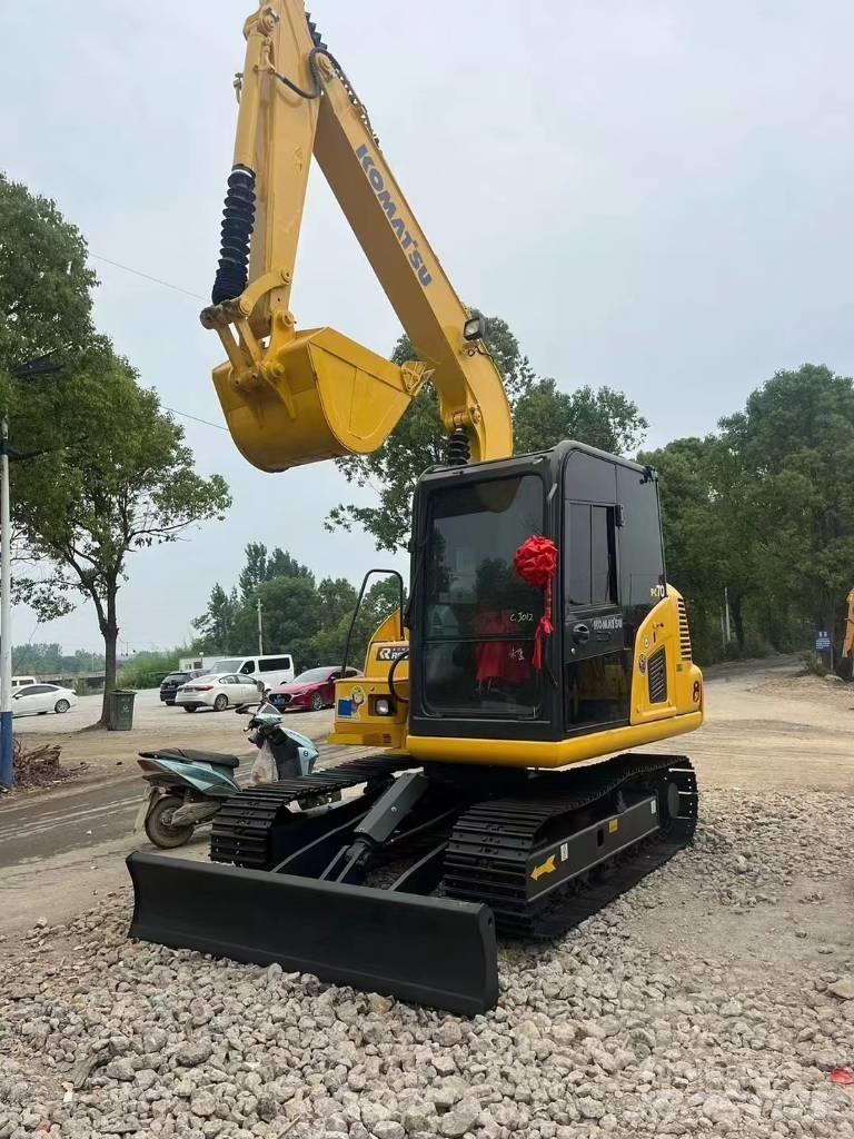 Komatsu PC70-8 Crawler Excavators
