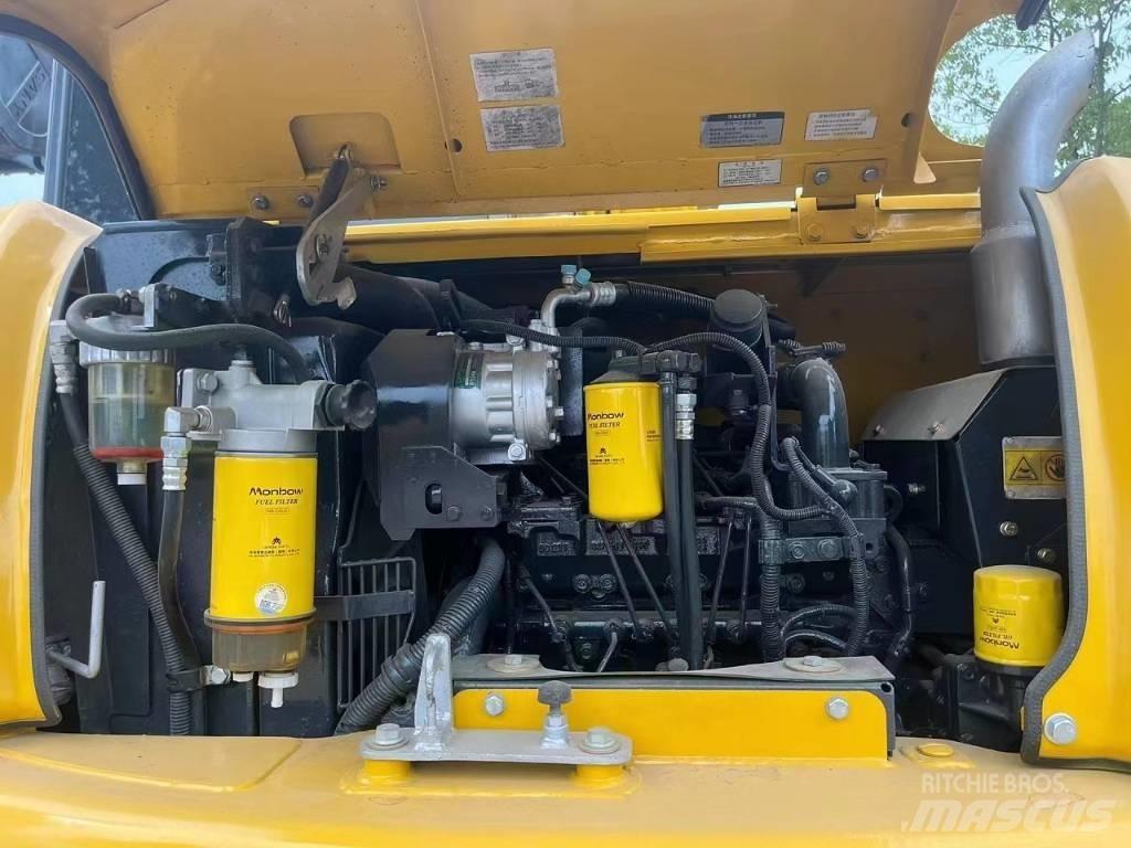 Komatsu PC70-8 Crawler Excavators