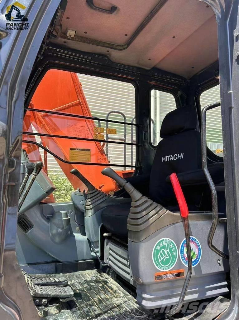 Hitachi Zaxis 120-6 Crawler Excavators