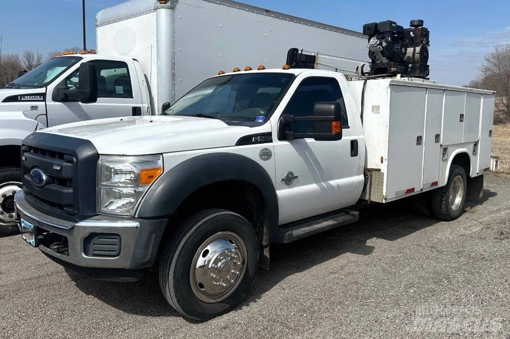 Ford F 550 XL SD Crawler Cranes