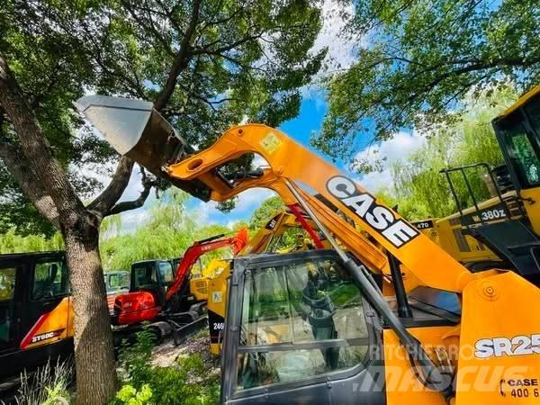 CASE SR 250 Skid Steer Loaders