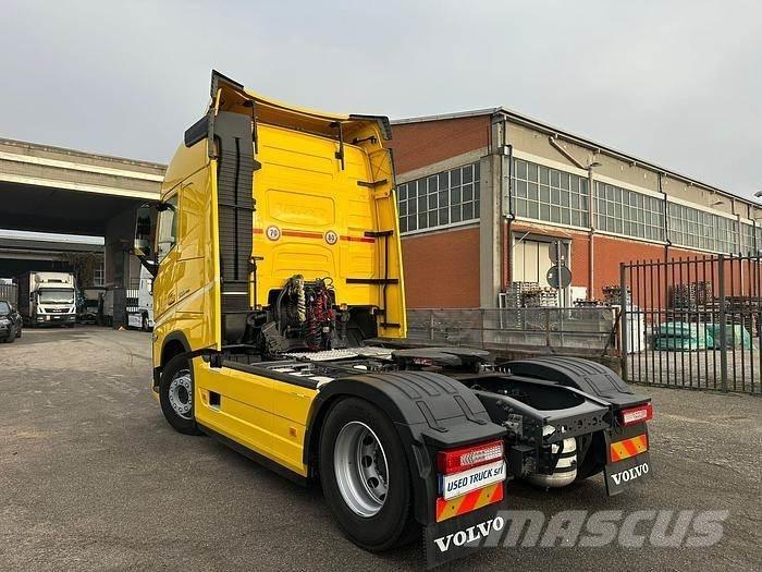 Volvo FH500 Conventional Trucks / Tractor Trucks