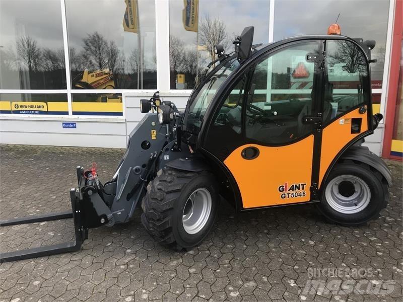 - - - 270/95R44 Tires, wheels and rims