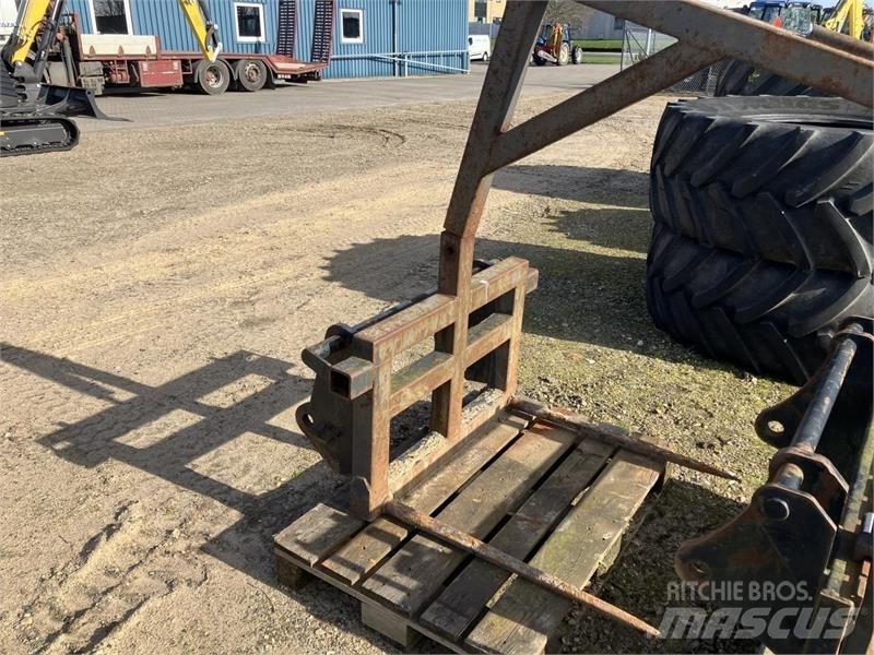  - - - ballespyd Front Loader Accessories