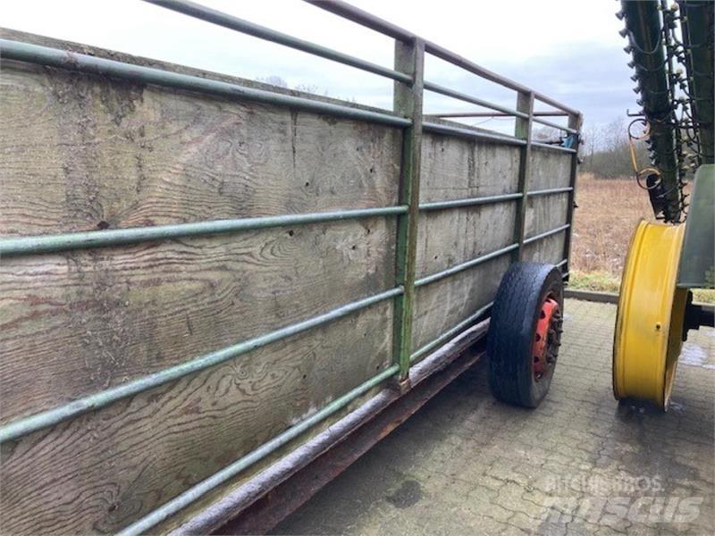  - - - Kreaturvogn Other Trailers
