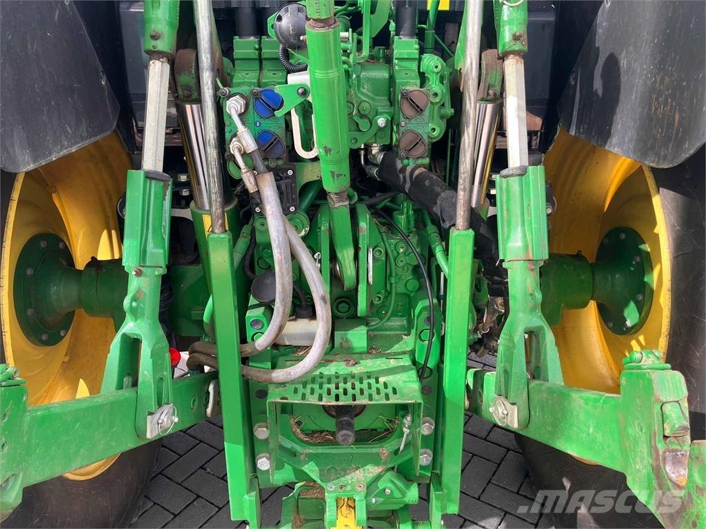 John Deere 6110M Tractors