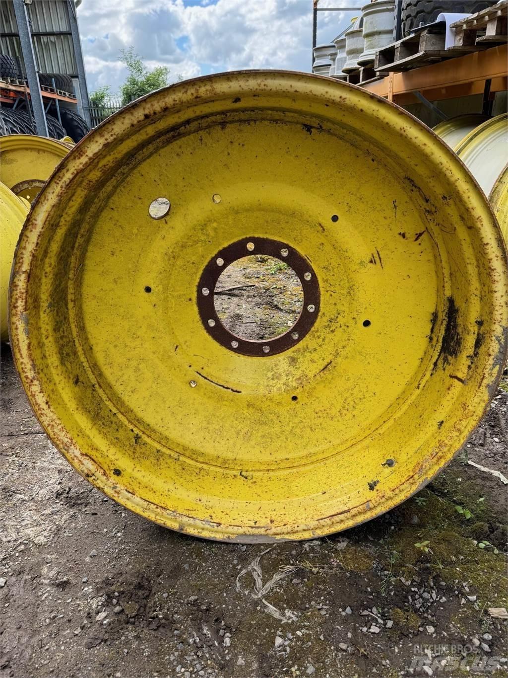 John Deere Example Tires, wheels and rims
