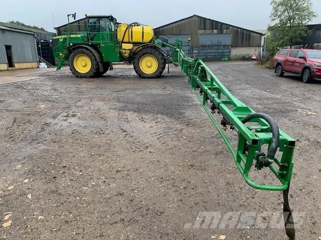 John Deere R4040i Self-propelled sprayers
