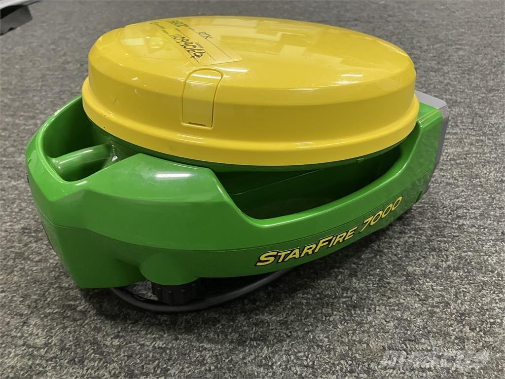 John Deere SF7000 Precision Sowing Machines