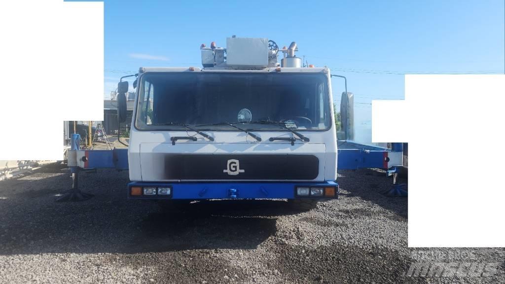 Grove GMK 5100 Mobile and all terrain cranes