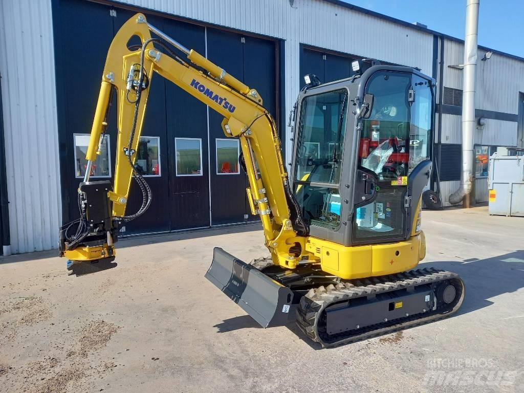 Komatsu PC26MR-5 Mini Excavators <7t (Mini Diggers)