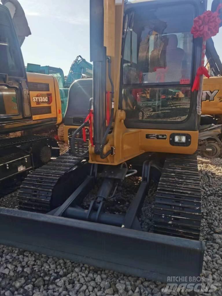 XCMG XE 60 DA Mini Excavators <7t (Mini Diggers)
