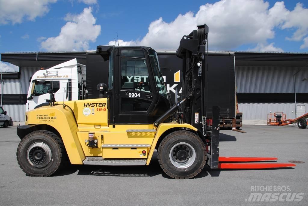 Hyster H16XM6 Diesel Forklifts