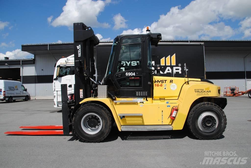 Hyster H16XM6 Diesel Forklifts