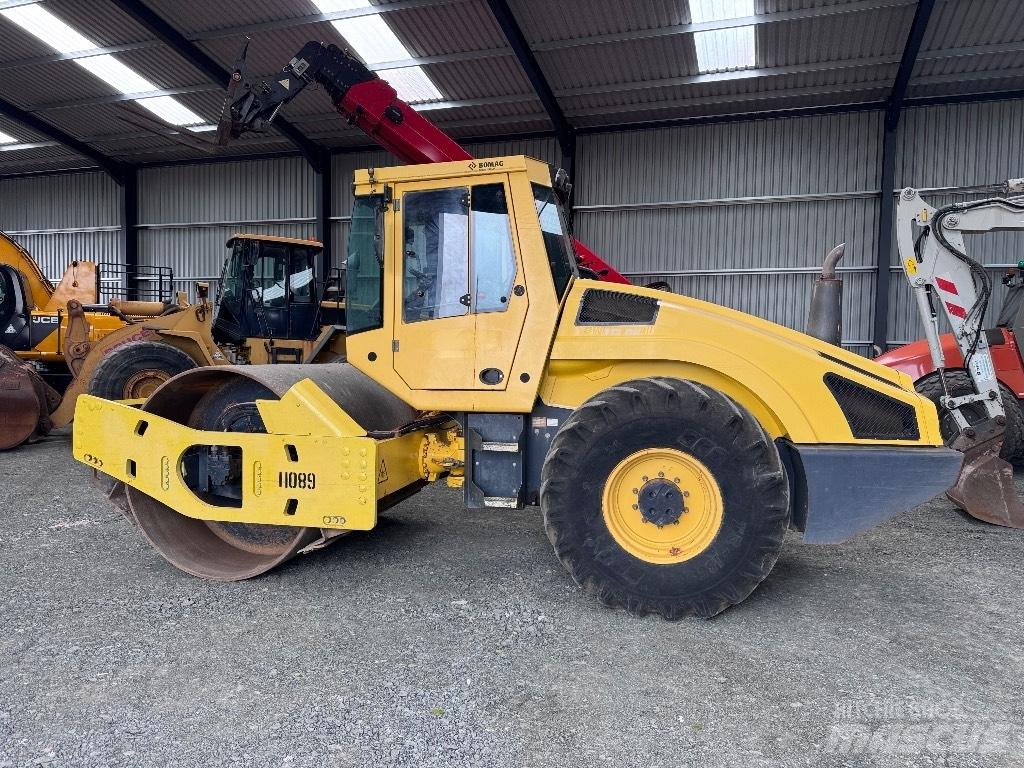Bomag BW 213 D H-4 Single drum rollers