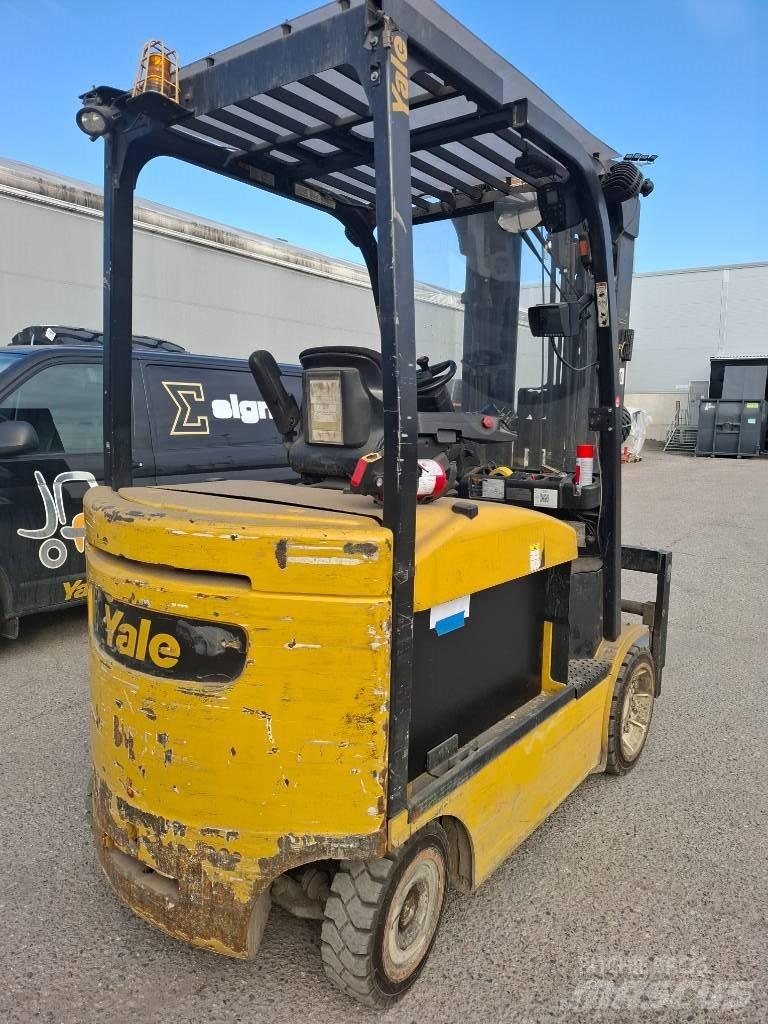 Yale ERC 40 VH Electric Forklifts