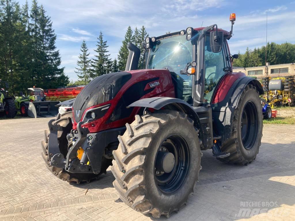 Valtra T 254 V Tractors