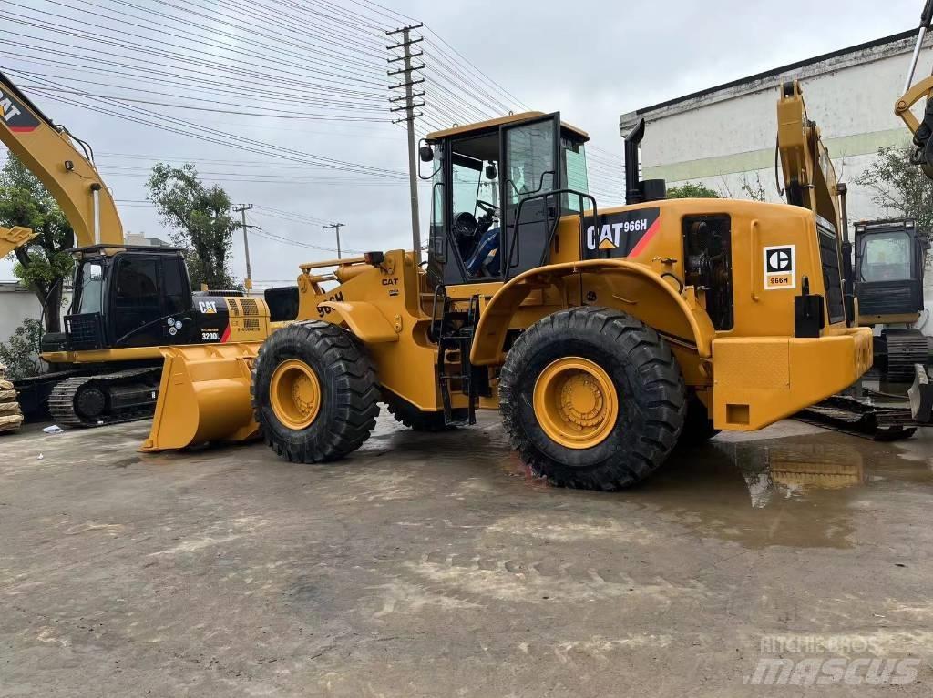 CAT 966 Wheel Loaders