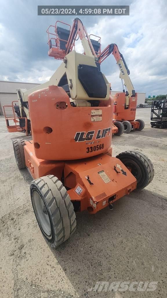 JLG E 450 AJ Articulated boom lifts