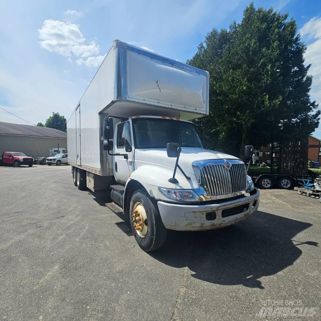 International 4400 Box trucks