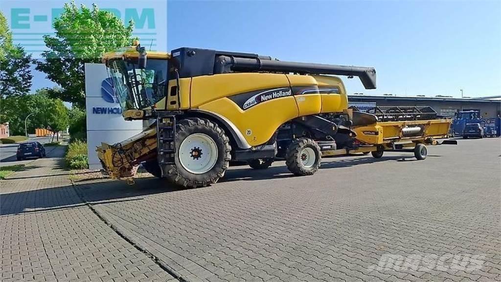 New Holland cx 840 Combine Harvesters