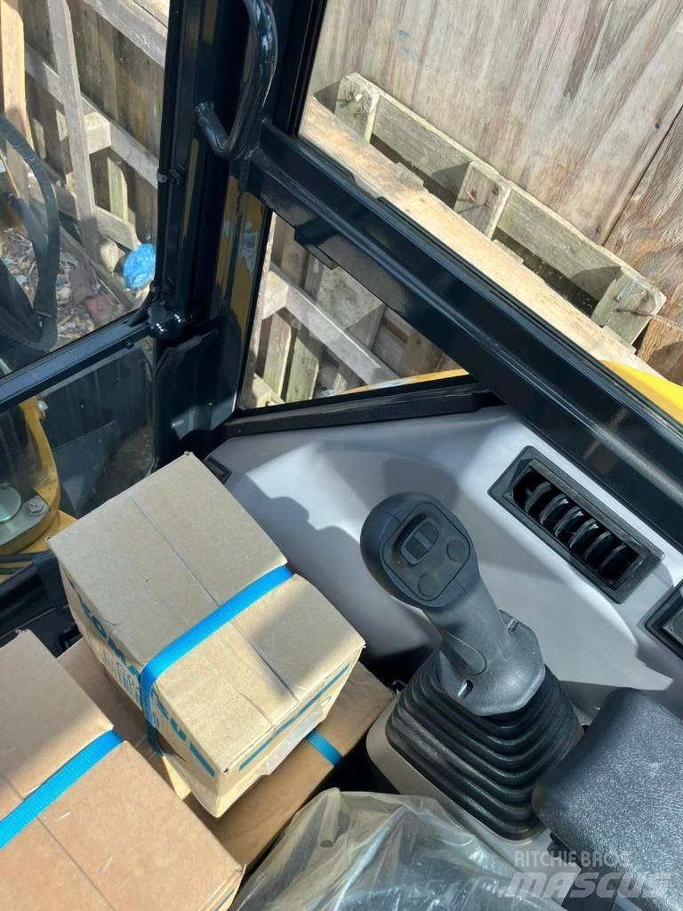Komatsu PC 26 MR Mini Excavators <7t (Mini Diggers)