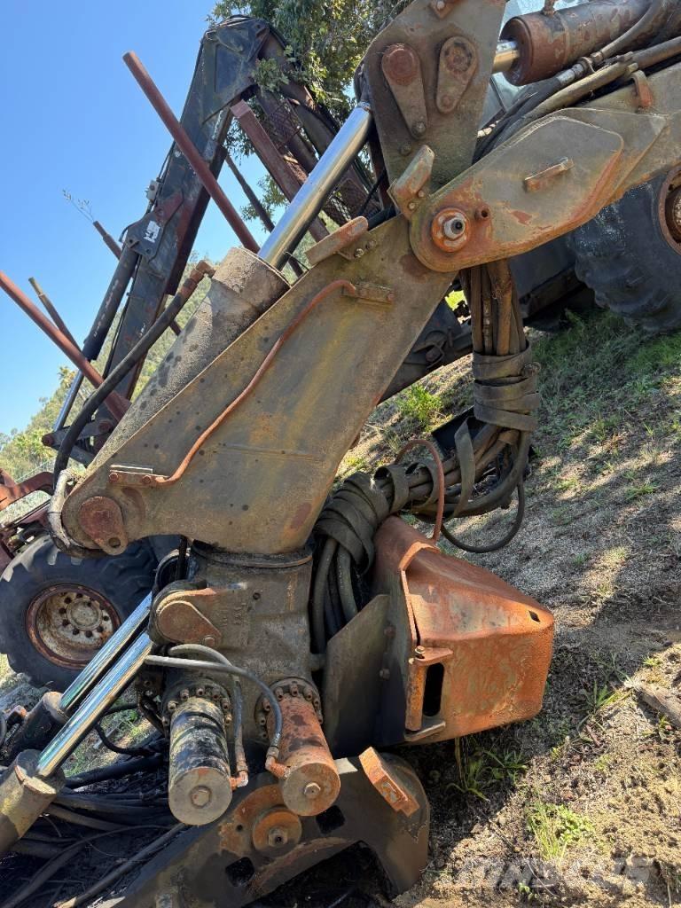 Timberjack 1270 Booms and dippers