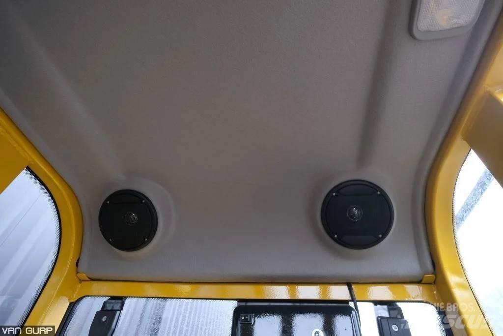 Eurotrac W11-C Wheel Loaders